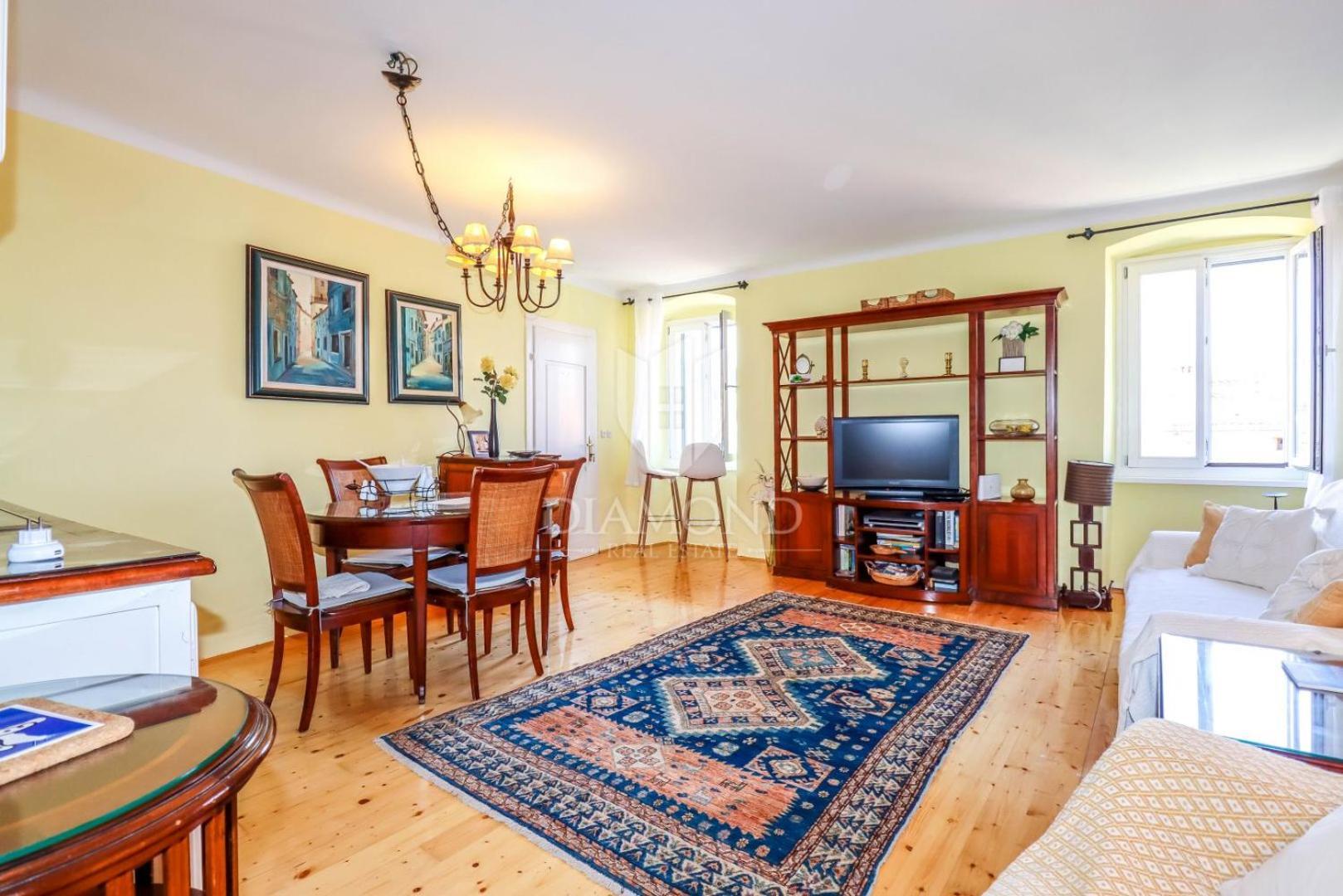 Villa Augusta Ferri Rovinj Bagian luar foto