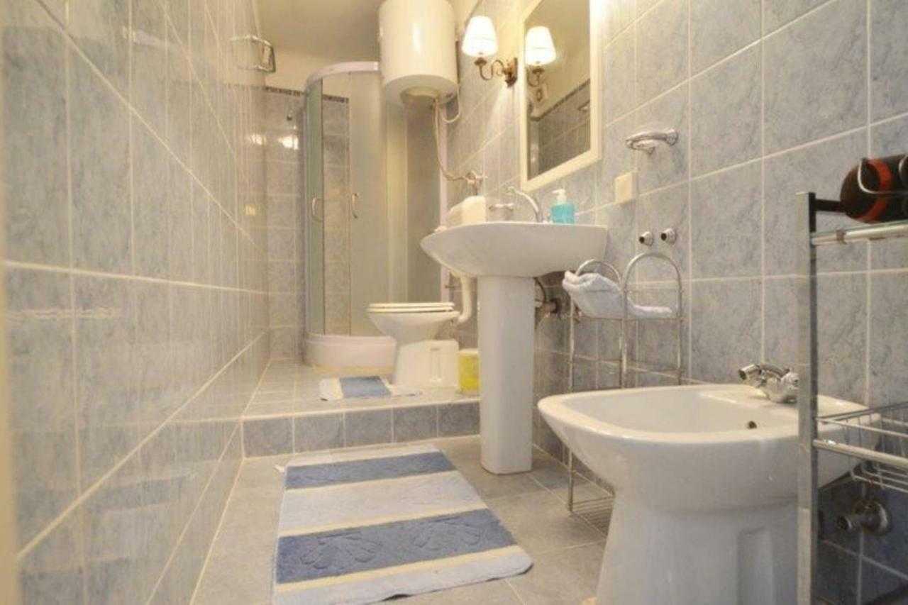 Villa Augusta Ferri Rovinj Bagian luar foto